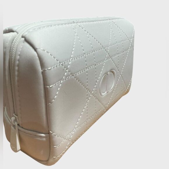 Dior White Quilted Logo Cosmetic Bag Pouch Clutch - Picture 4 of 12